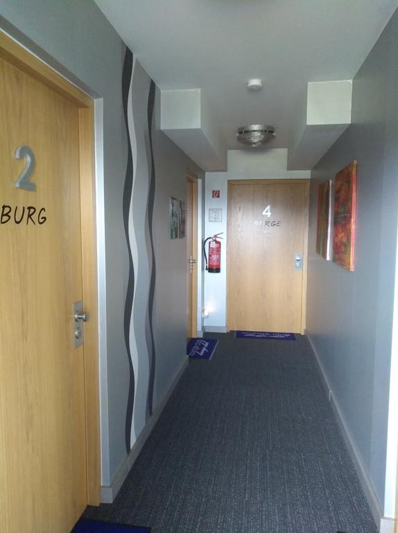 Business Apartments Хоенемс Екстериор снимка